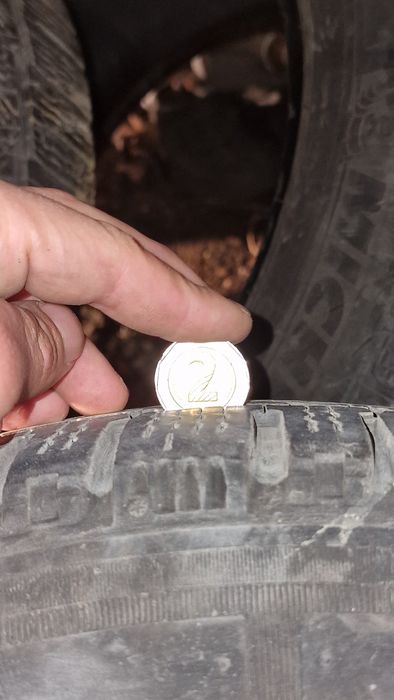 Зимни гуми 215/60/17С подсилени с товарен индескс