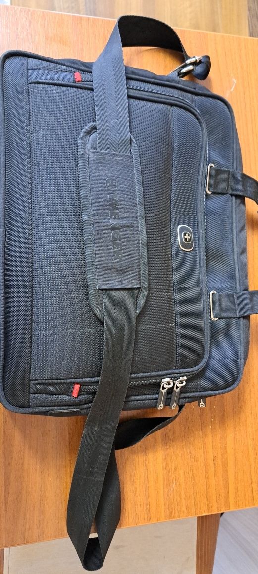 Geanta pentru laptop