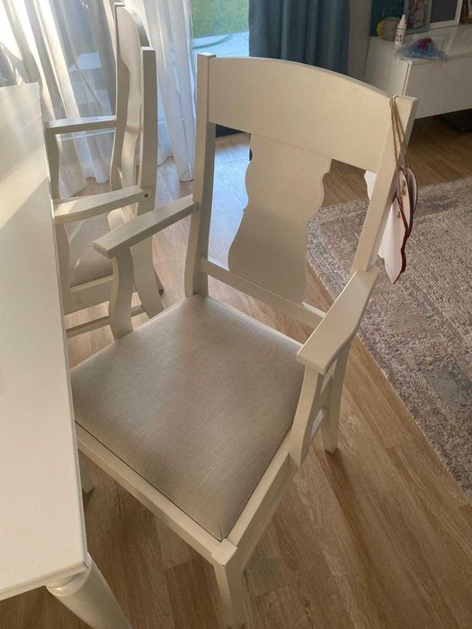 Masa de lemn  + 6 scaune de lemn