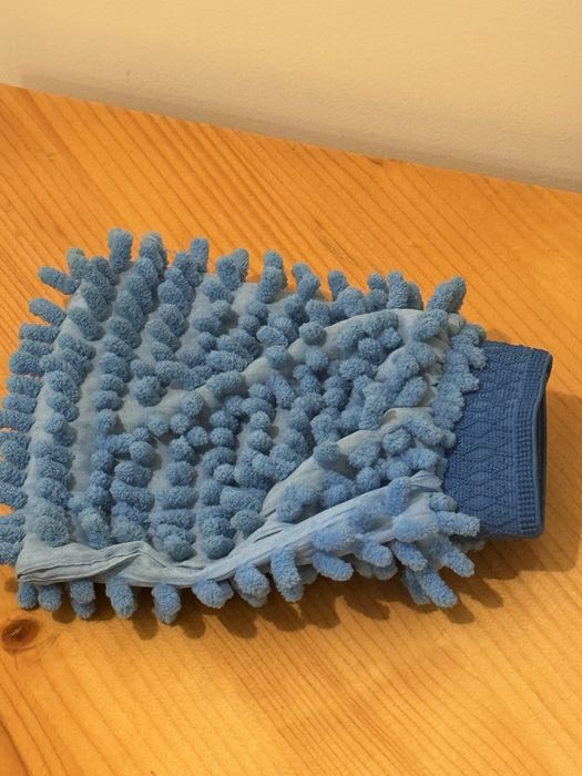 Ръкавица за почистване на автомобил