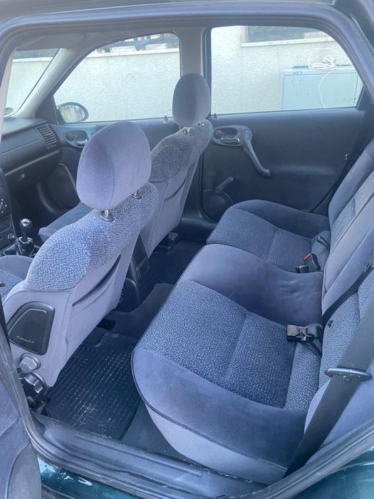 Opel Vectra-B 1.8 benzina