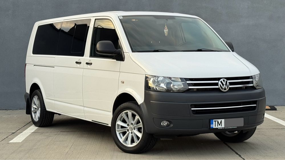 Volkswagen Caravelle T6 2014 2.0 4X4 Extra-Lung 8+1 Locuri 140CP