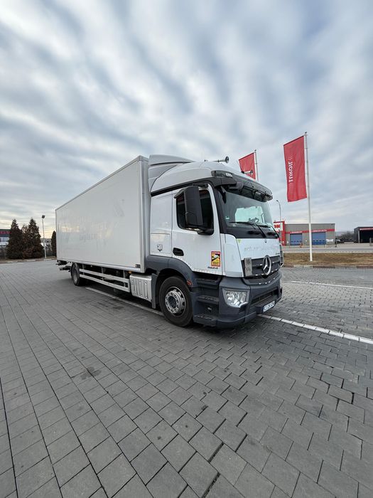 Vand mercedes actros 1924