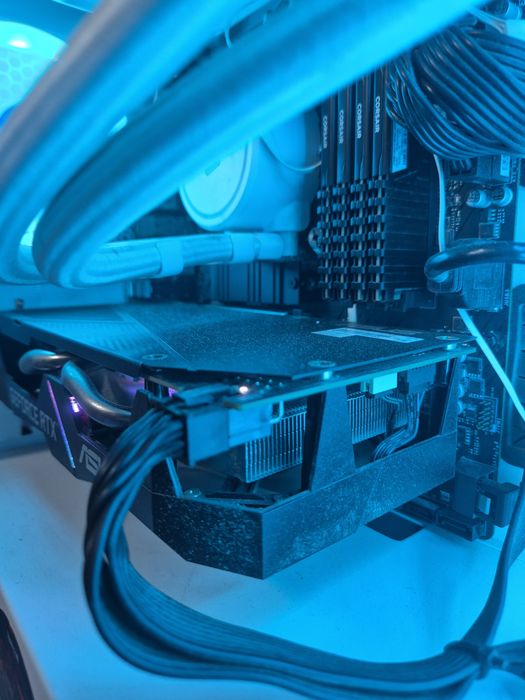 Vand placa video asus Rtx 2060 evo 12gb