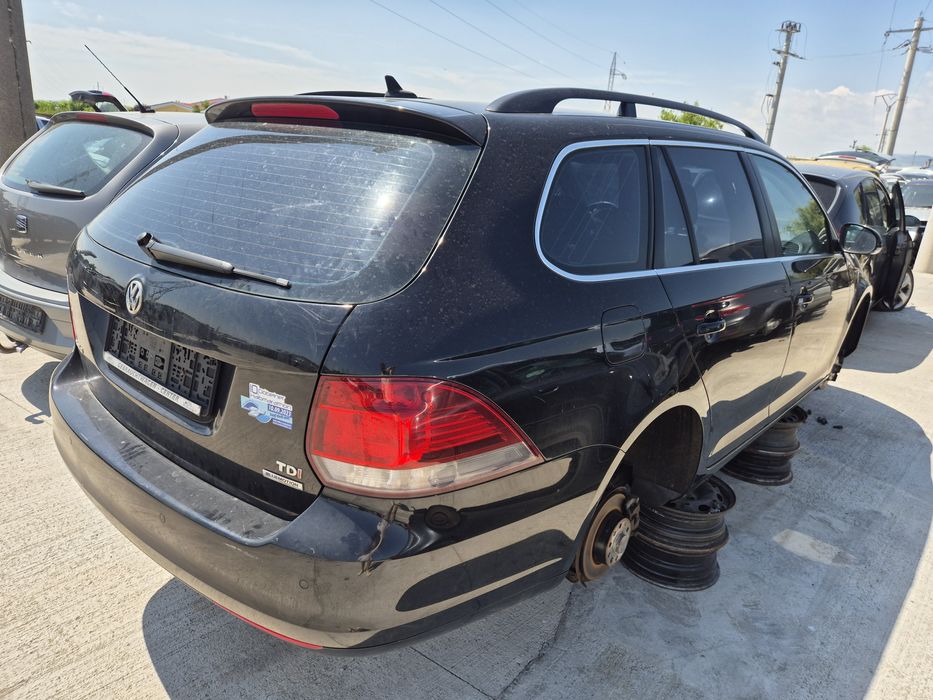Dezmembram Volkswagen Golf 6 Combi 2011 1.6tdi EURO 5 CAY