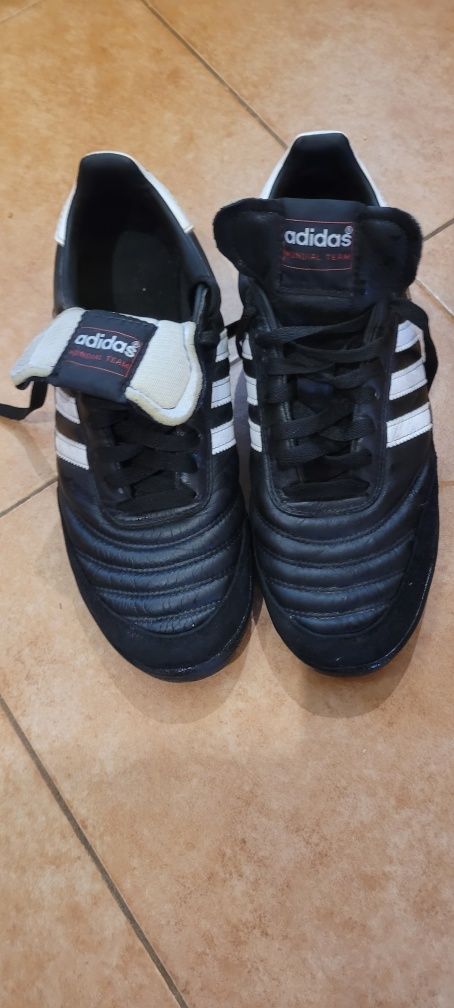 Стоножки Adida Mondial Team ®