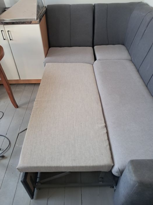 Продавам модулен диван