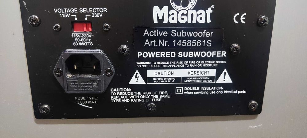 Subwoofer Activ Magnat Nr. 1458561S Cu Statie Interna pt El Argintiu