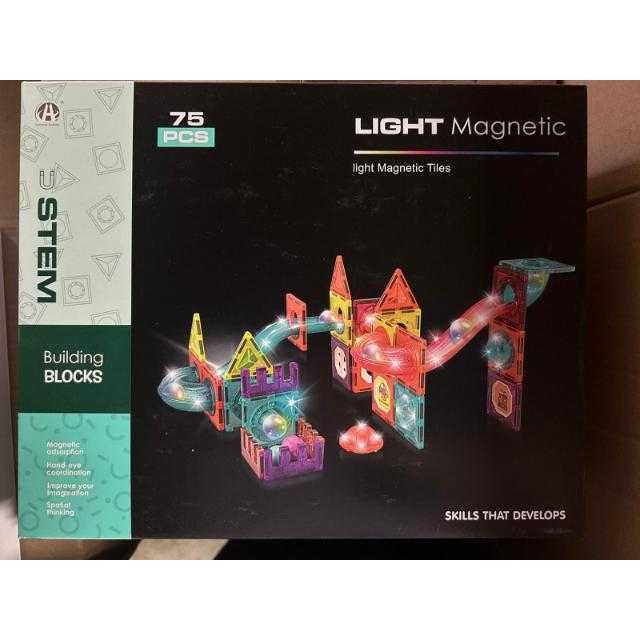 Set Inteligent de Constructie Magnetic cu Lumina , 75 piese, Komazi