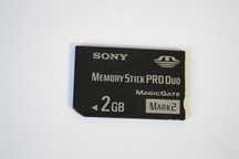 Memory stick pro duo карта памет 2GB