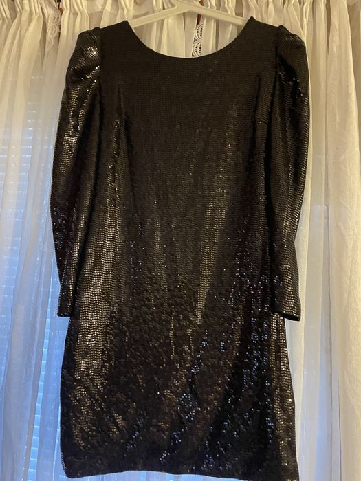 Елегантна нова блуза