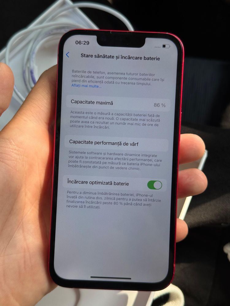 Vand sau schimb iphone 14 red