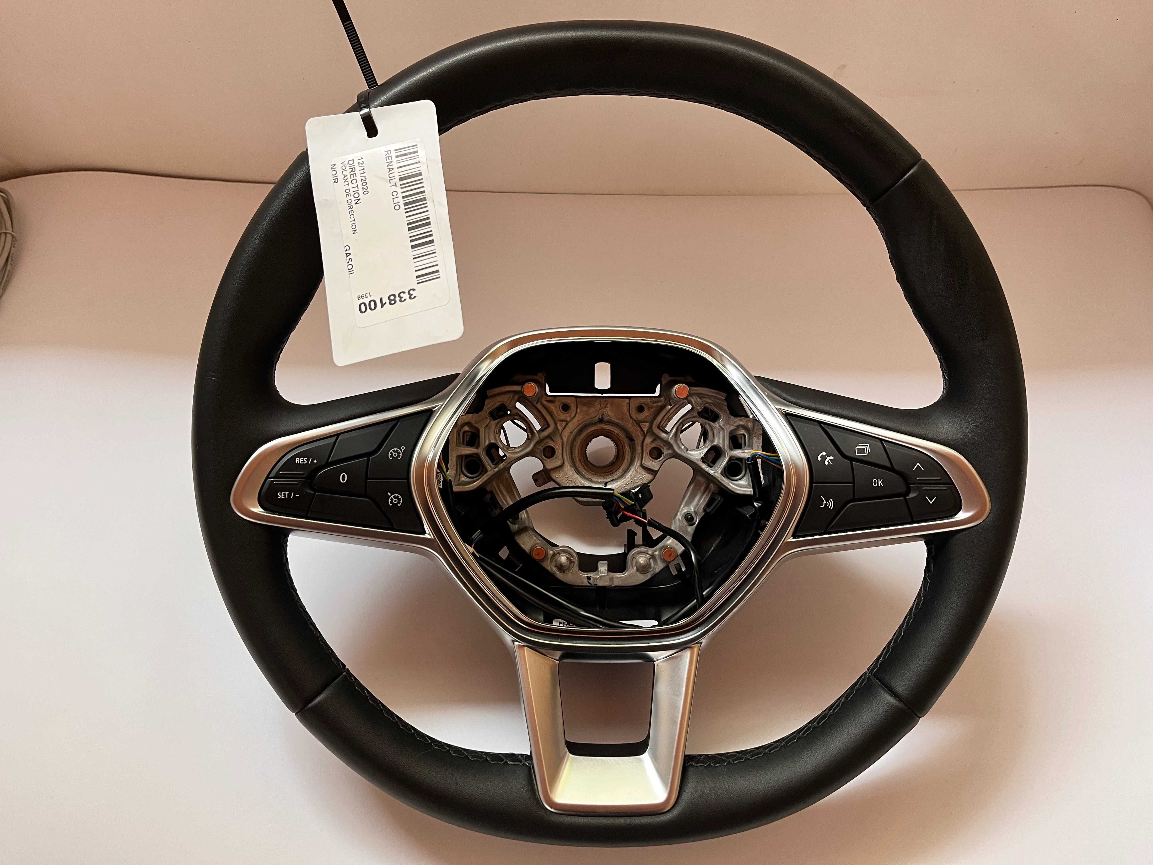 Оригинални кожени Мулти волани Renault Clio Рено Клио reno clio