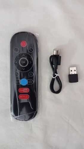 Mini tastatura airmouse, taste luminate, incarcare type-c, nouă