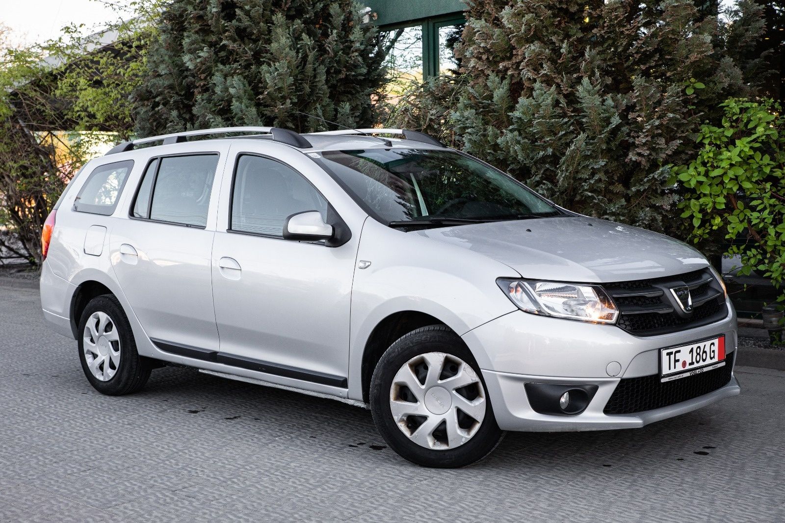 Dacia Logan   MCV