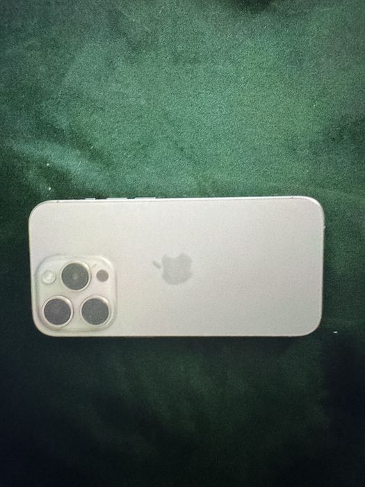 Iphone 15 pro 256 GB