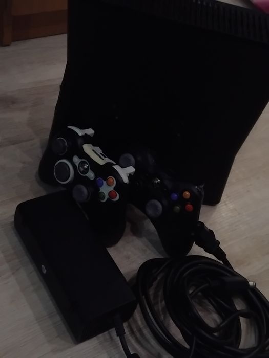 XBOX 360 slim рабочий