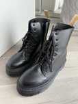 оригинални Dr Martens Jadon II 43 номер