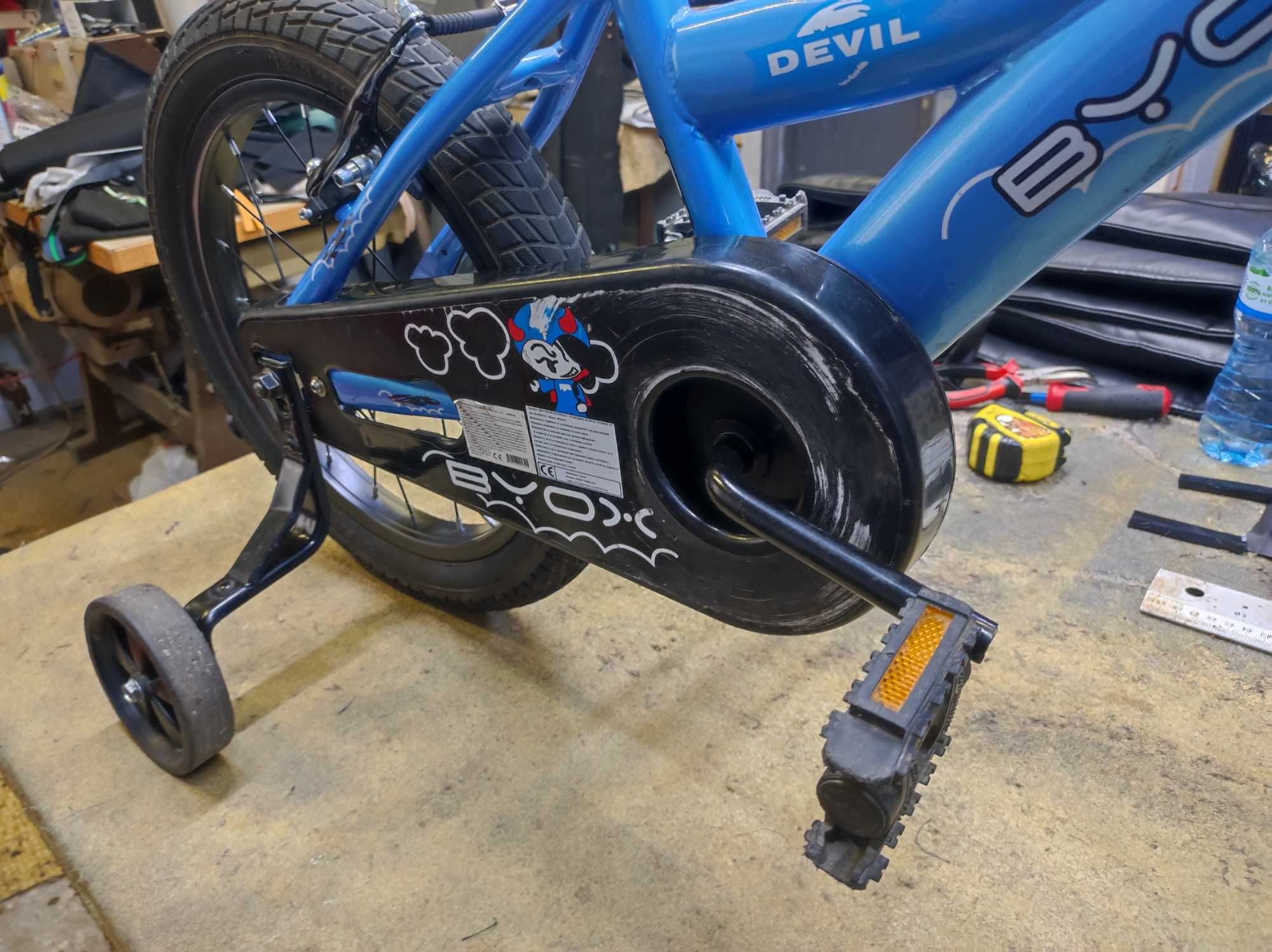 Детски велосипед Byox със спомагателни колела 16" Devil BLUE