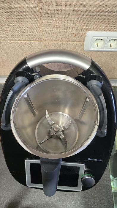 Thermomix TM6 aproape nou