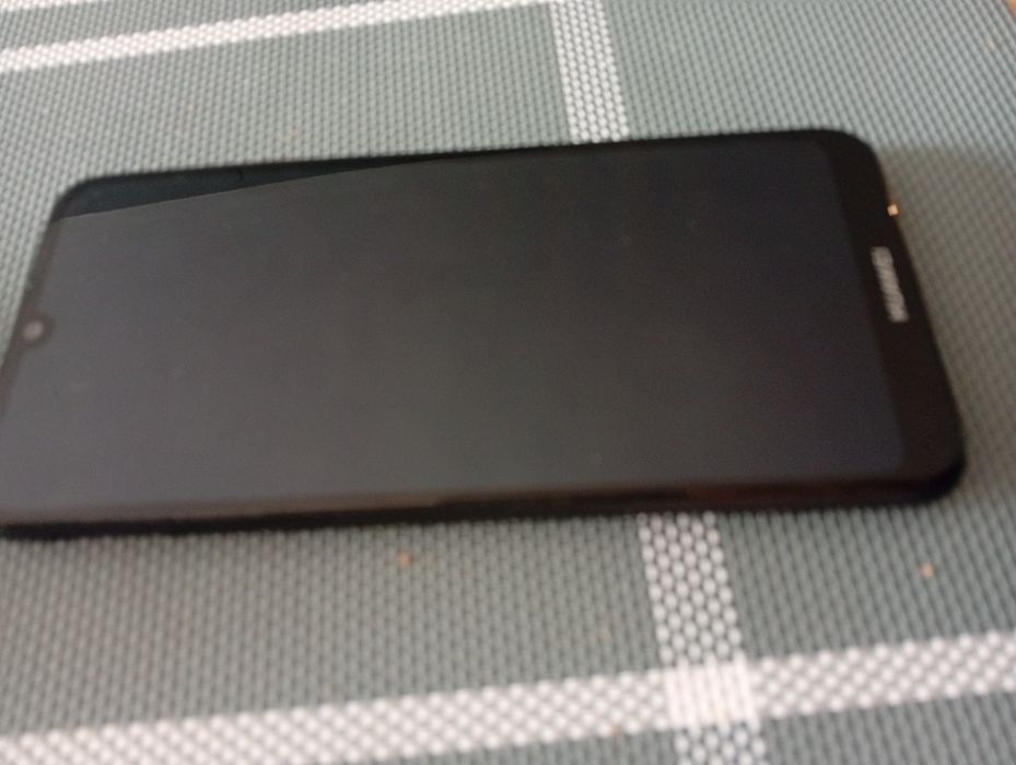 Смартфон Poco 4X 5G и подарък телефон