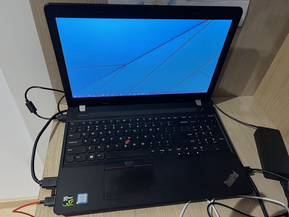 Lenovo ThinkPad 15 E570 i7-7500-2.70GHz, 16GB, Win 10Pro, SSS 256GB