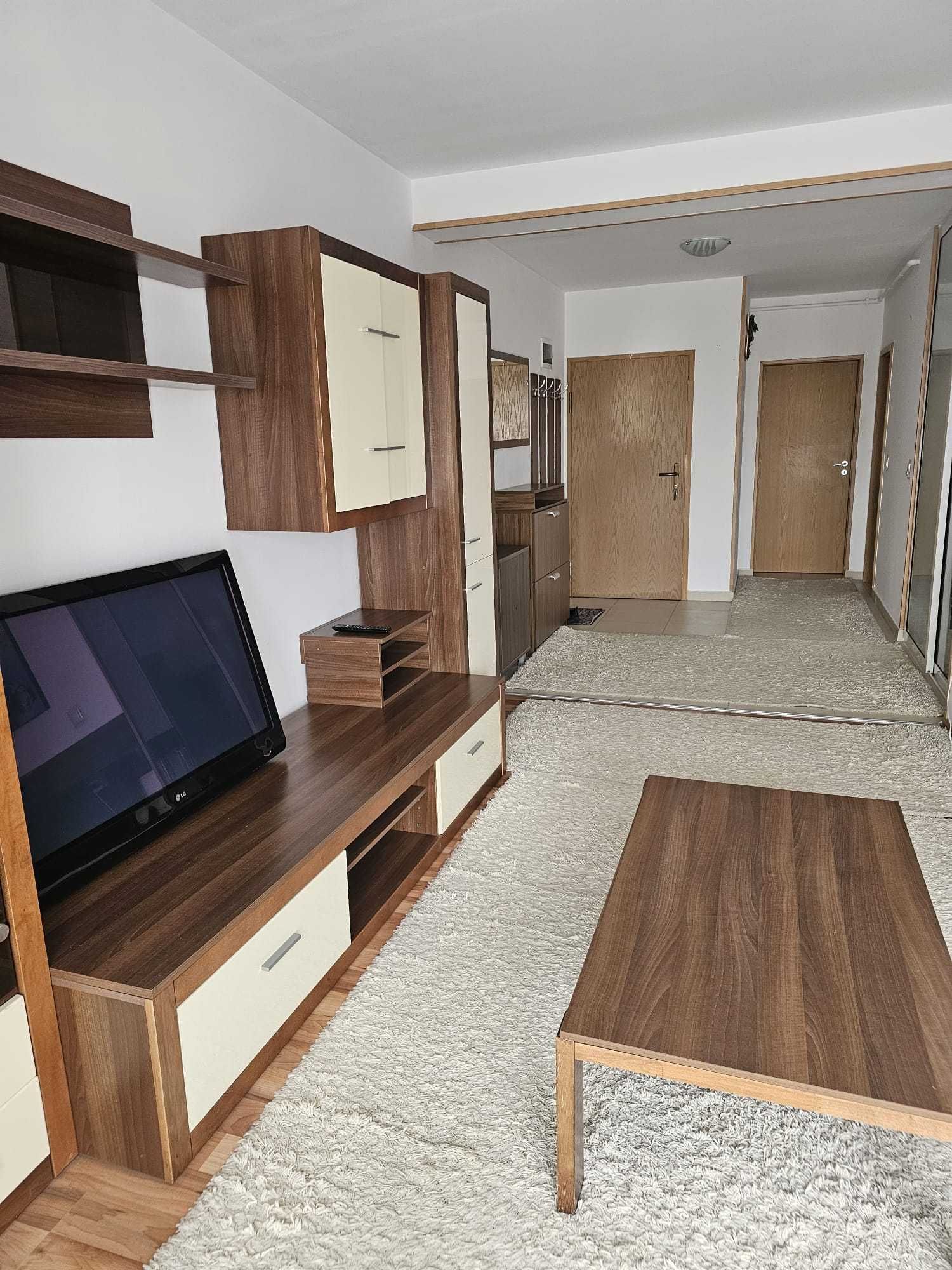 Închiriere apartament
