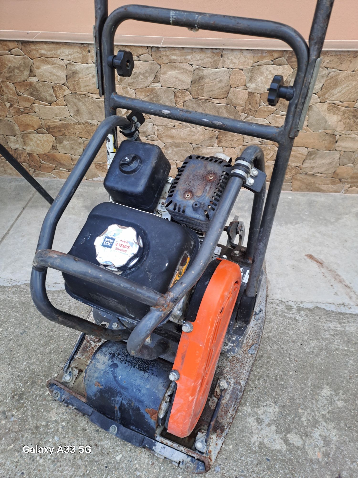 Vând placă husqvarna