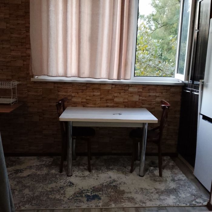 Срочна Продаётся Комфортная Квартира Чилонзор-20 ор-р бозорча 1/3/4