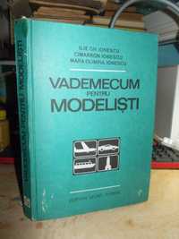 Carte Vademecum pentru Modelisti