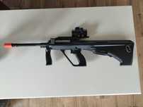 Replica airsoft Aug vand sau schimb cu sniper.