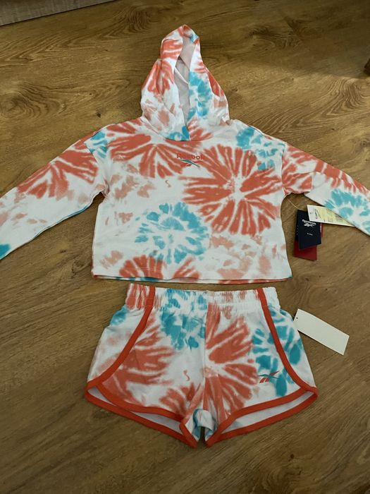 Set Reebok, hanorac + pantaloni scurți , fetițe