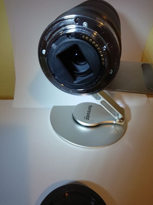 Obiective SONY APS-C pentru A6700, A6600" A6400, A6100