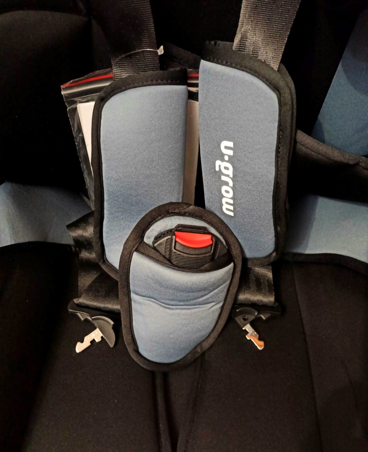 Scaun/Inaltator auto pentru copii U GROW NOI +BONUS - 390 Lei