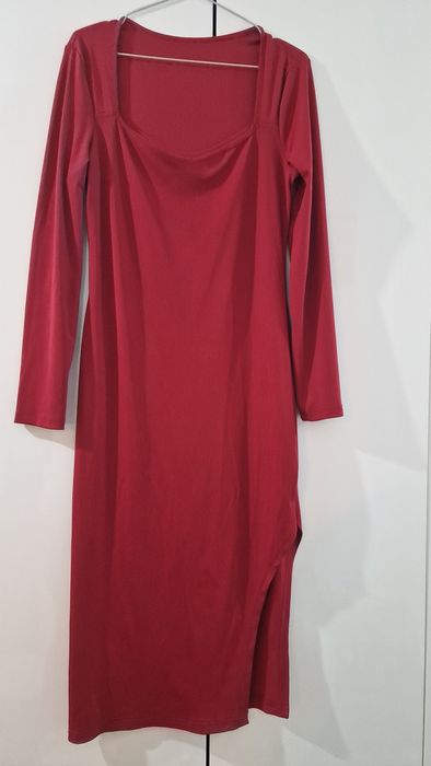 Rochie midi rosu