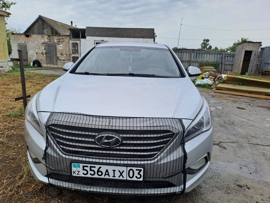 Продам машинуууу соната 8