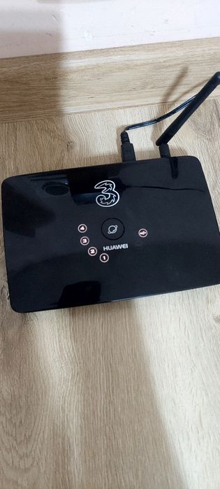 Router Huawei B683 wifi 3g sim card