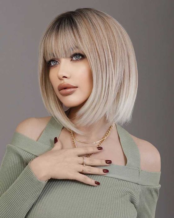 40 см пепеляво руса омбре перука с тъмни корени и светли краища