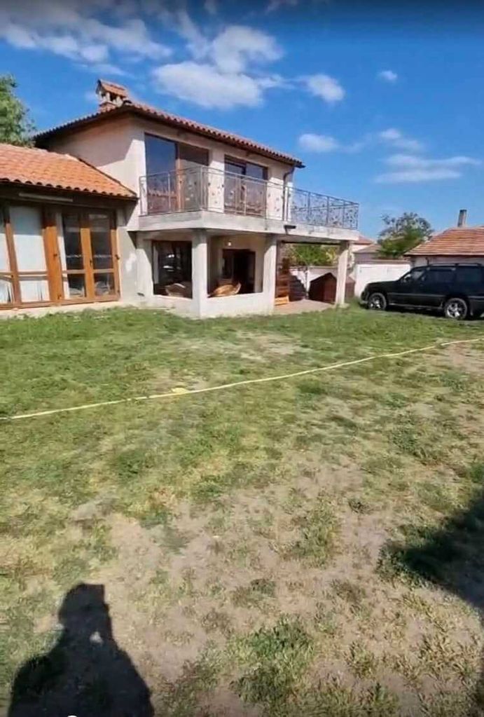 Дава се под наем Къща в Бургас, Ветрен - 80 кв.м за 204 € - Снимка #4