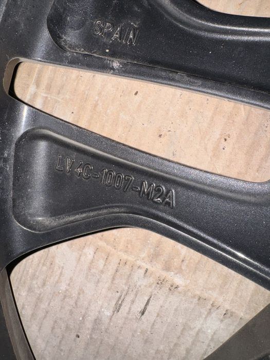 o janta 18 originala ford kuga gen mk2 7,5j et 50