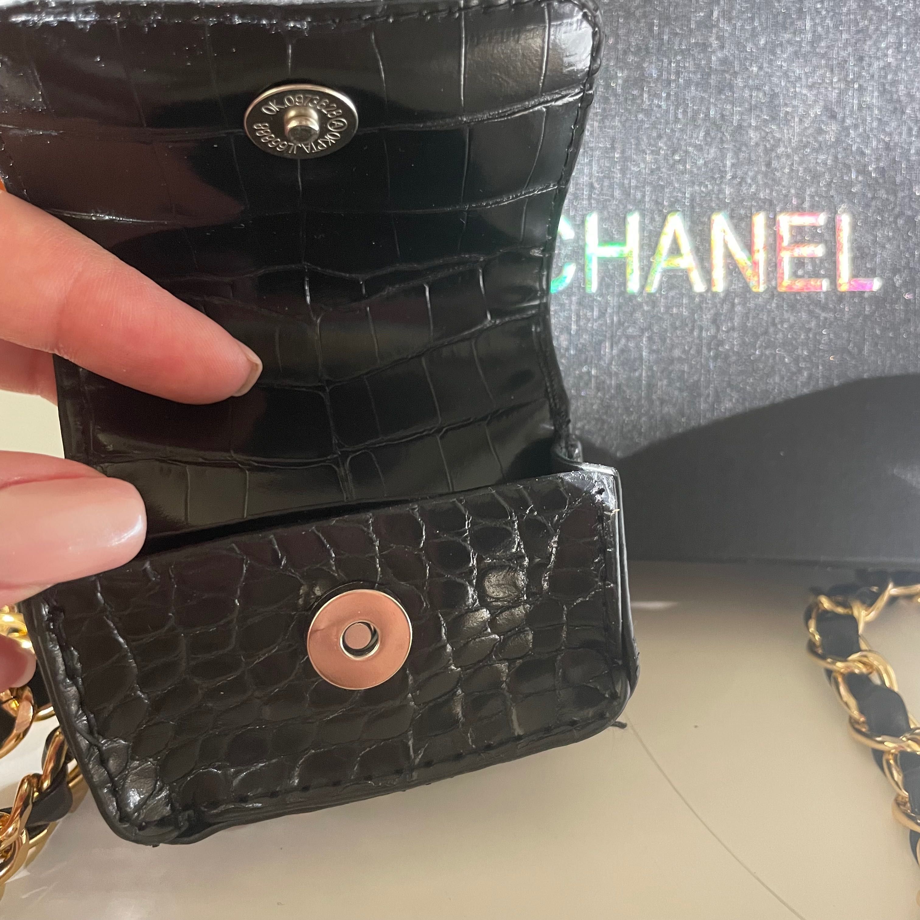 CHANEL мини чанта