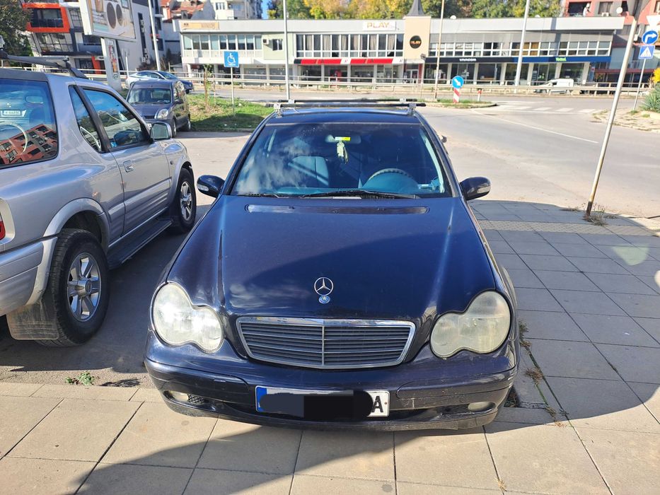 Mercedes C200 / W203 / 2002г/ 116кс