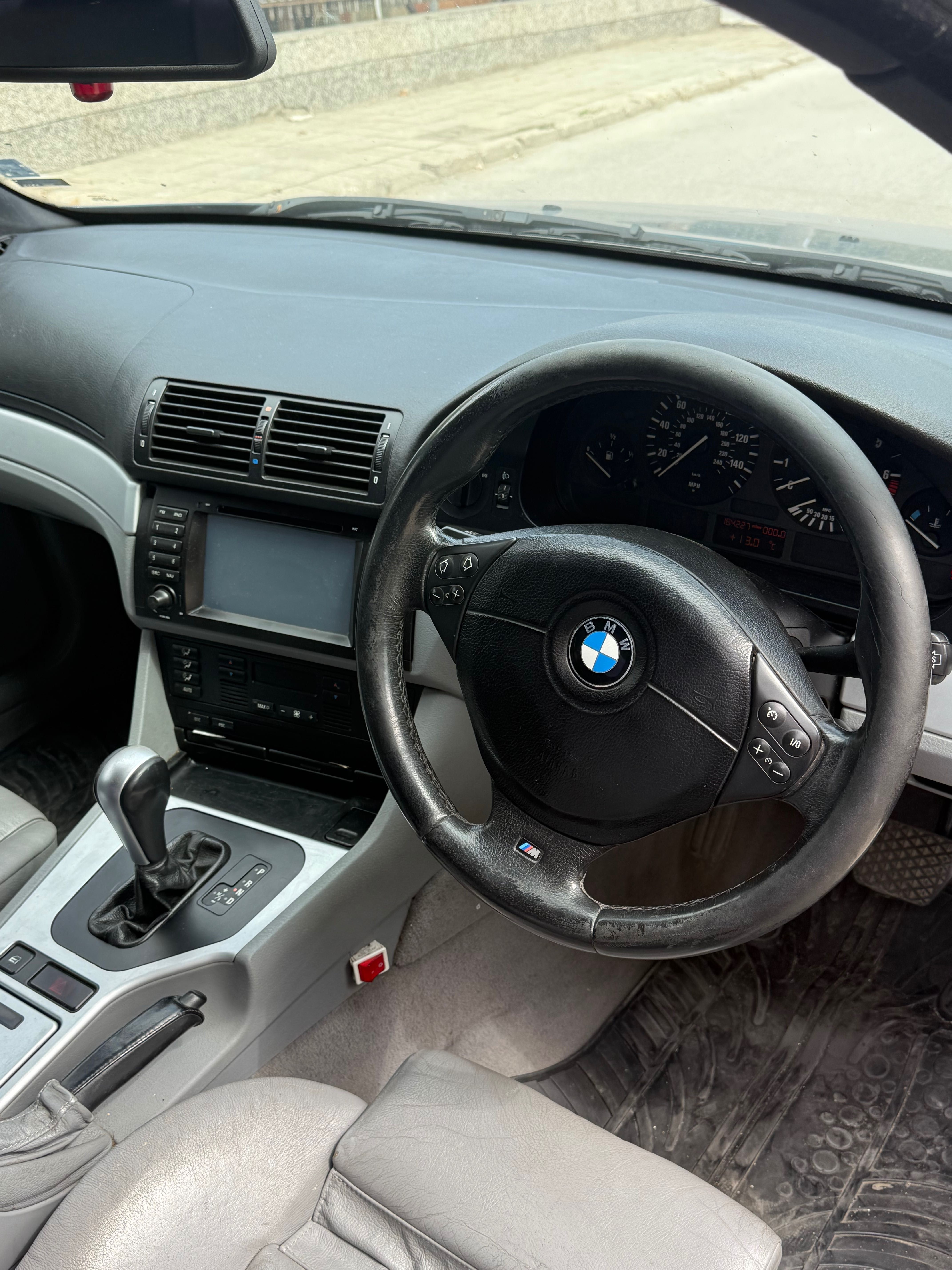 БМВ е39 3.0 231 к