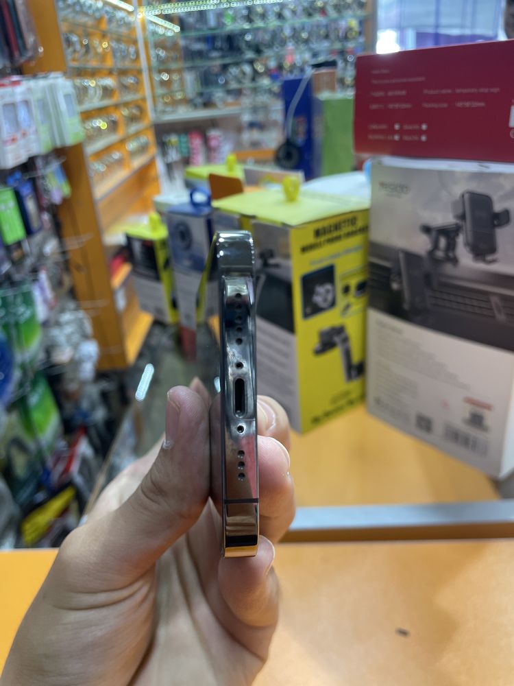 Iphone 12 pro icloud tuwgan