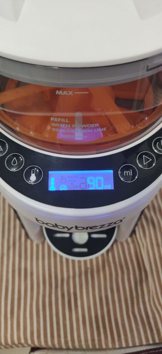 Vând apărat de lapte babybrezza pro advanced