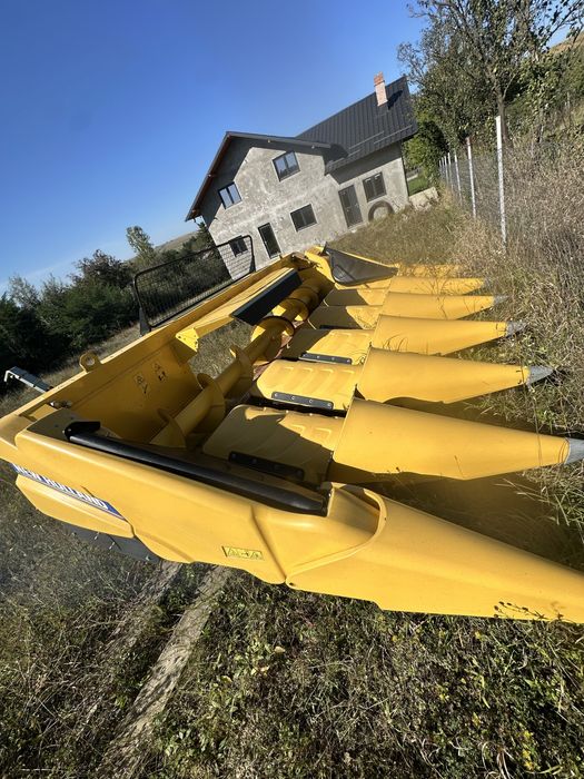 De vânzare: Heder porumb New Holland NH 980CR 6R 70