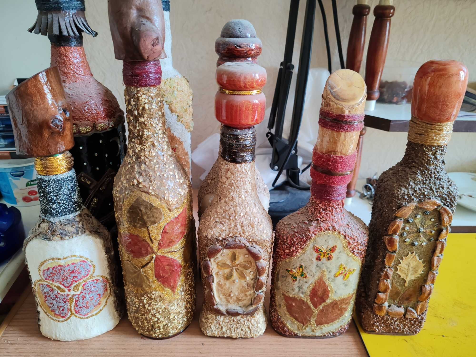 Бутылка сувенирная, сувениры