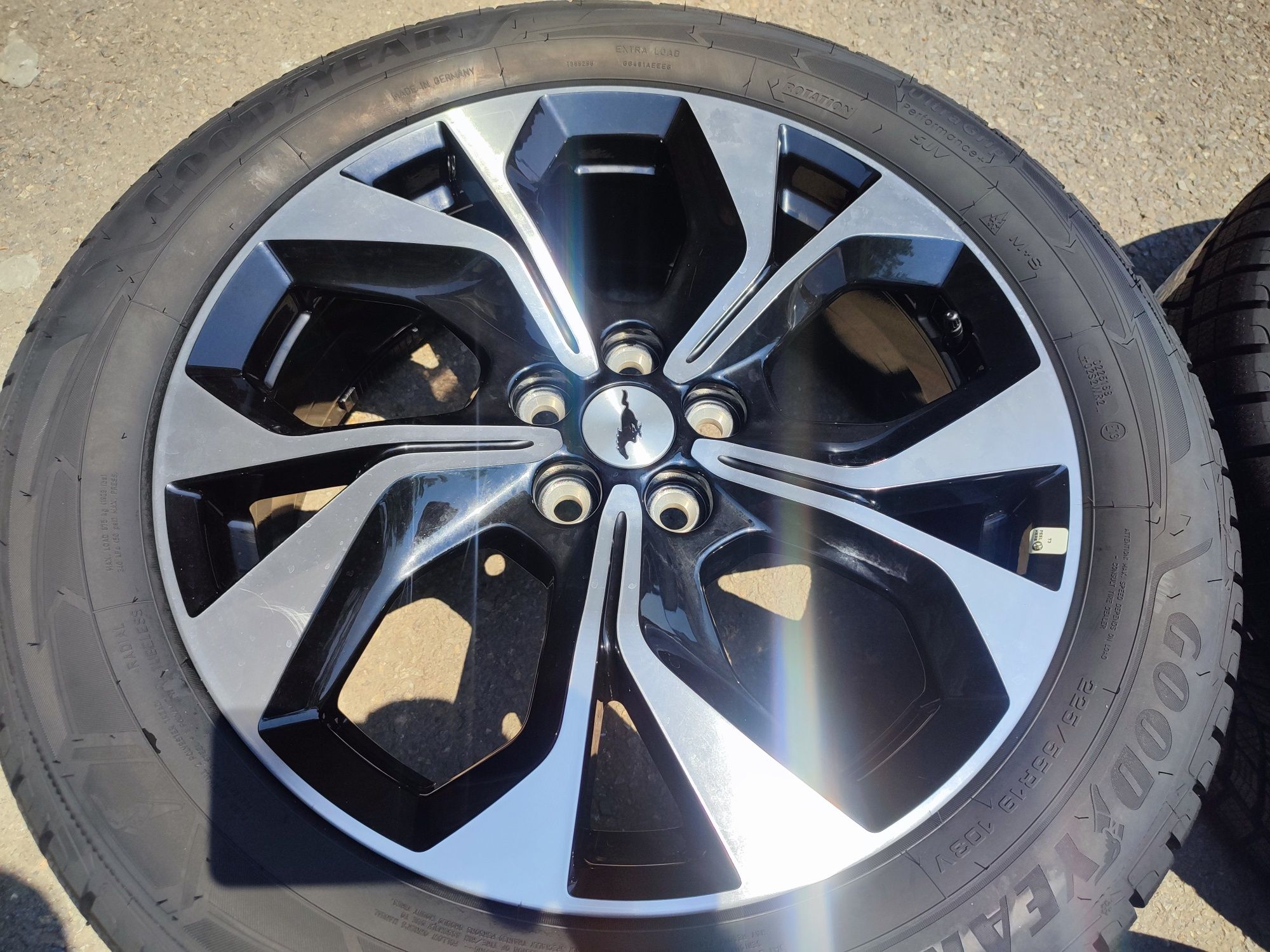 18" оригинални алуминиеви джанти за Ford Mustang Mach E.