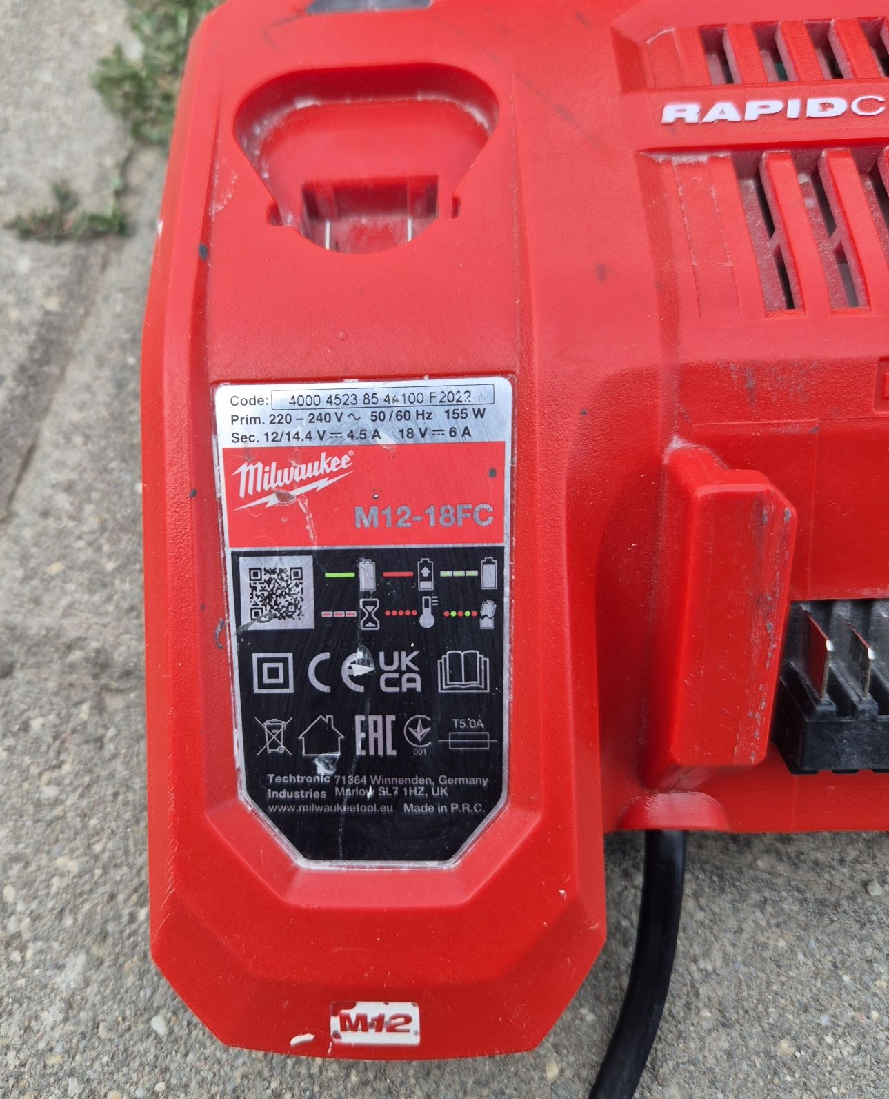 Акумулаторен безчетков винтоверт Milwaukee M18