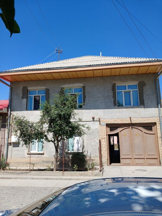Самарканд вилояти,Булунгур туманида 2 каватли уй сотилади.